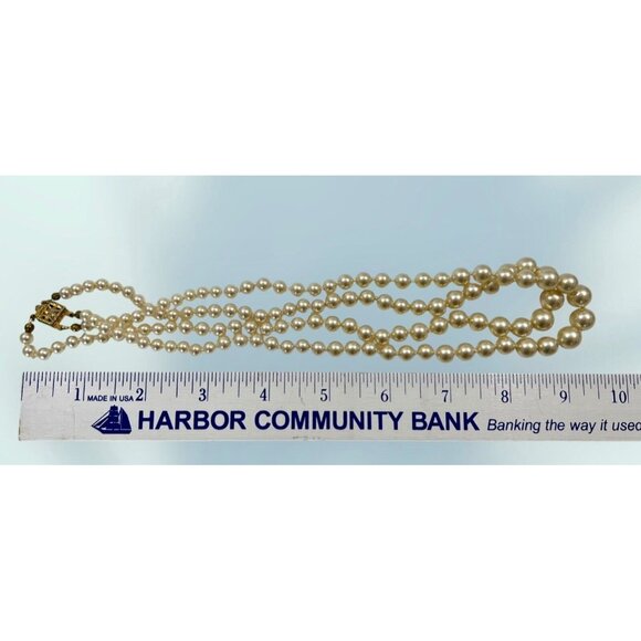 VTG Glass Pearl Necklace 18" Creamy Hand Knotted, Button Earrings, Bracelet - Picture 7 of 8